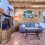 Dom wakacyjny Cekic-1 By Interhome