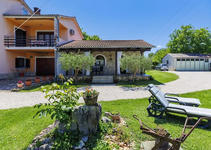 Cekic-1 By Interhome