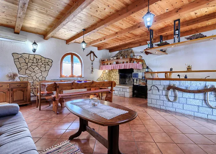 Cekic-1 By Interhome * Sosici