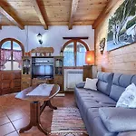 Cekic-1 By Interhome *
